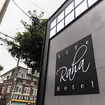 Raha Hotel